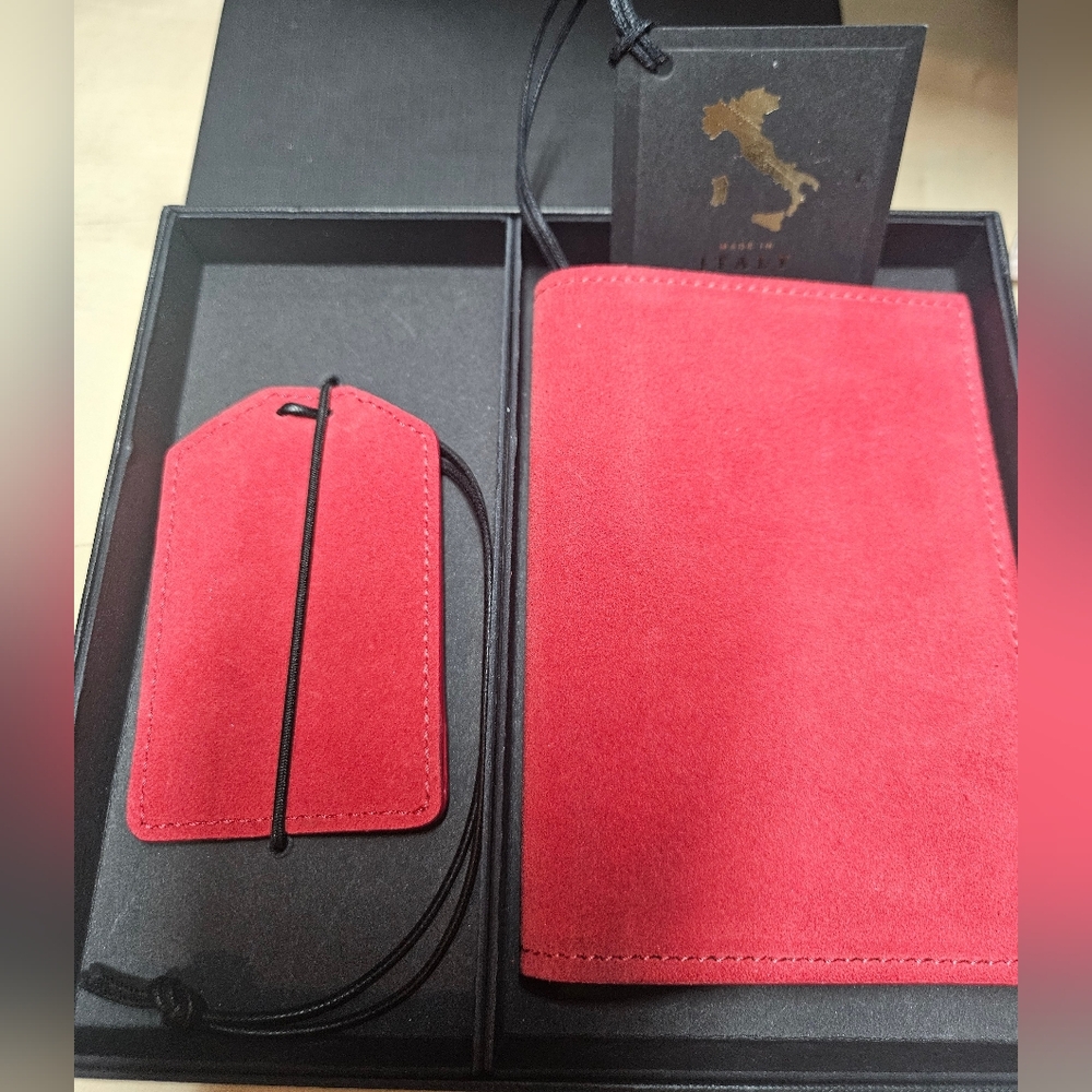 D'Autore Red Suede Genuine Leather wallet/passport holder with luggage tag Set